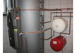 Hranilnik z modulom za toplo vodo (1)